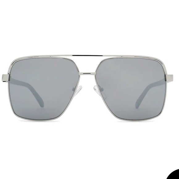 Dot Dash Unisex Whizz Sunglasses
NWT SILVER-One Size - Picture 2 of 11